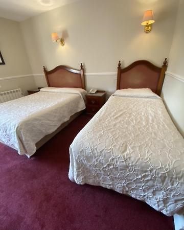 Monaghans Harbour Hotel Naas Exterior photo
